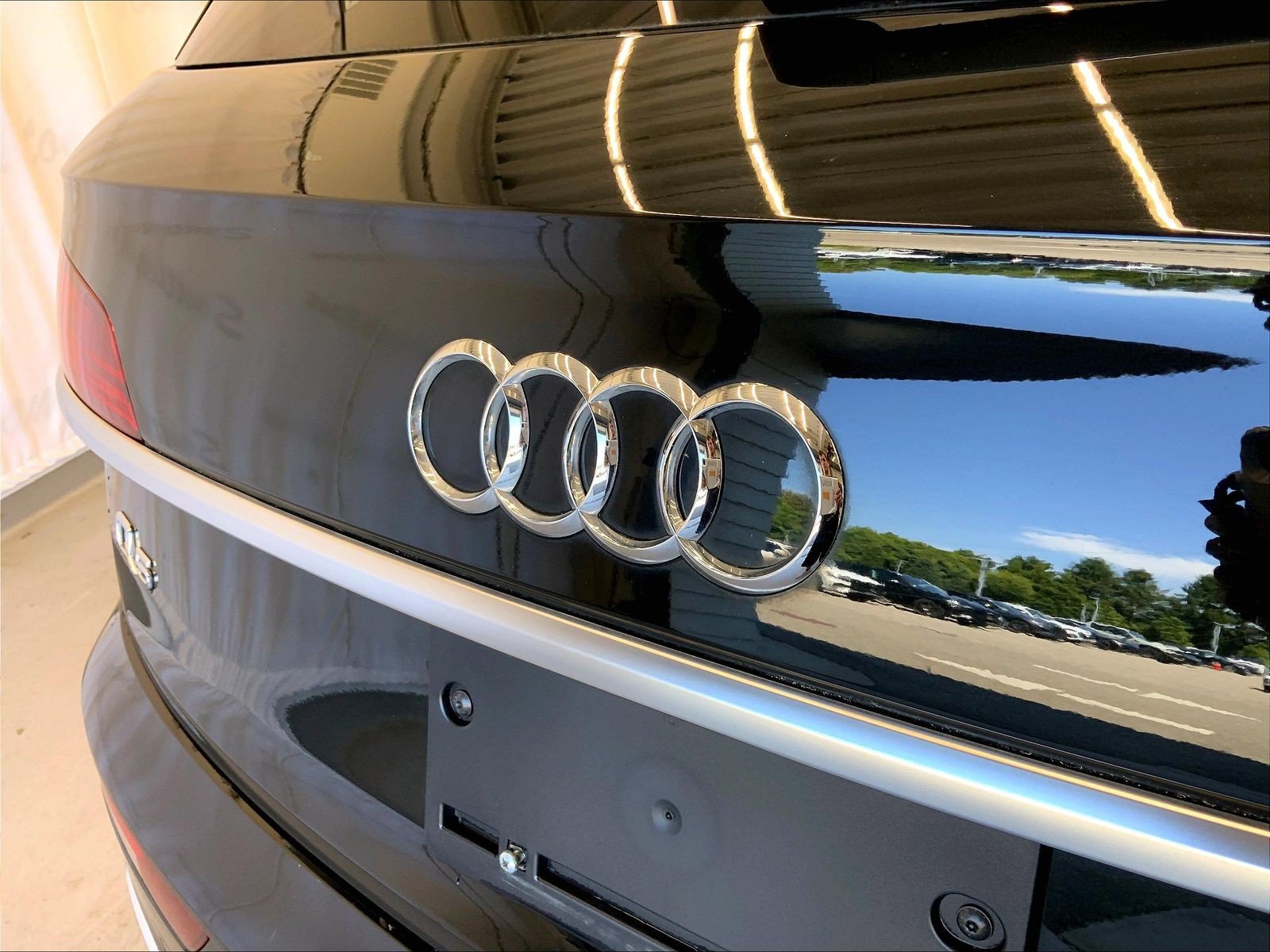 Used 2023 Audi Q5 2.0T Premium Plus w/ Premium Plus Package AWD/4WD image 30