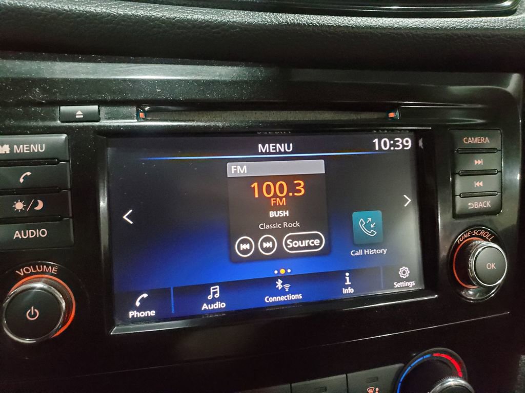 Used 2020 Nissan Rogue S FWD image 28