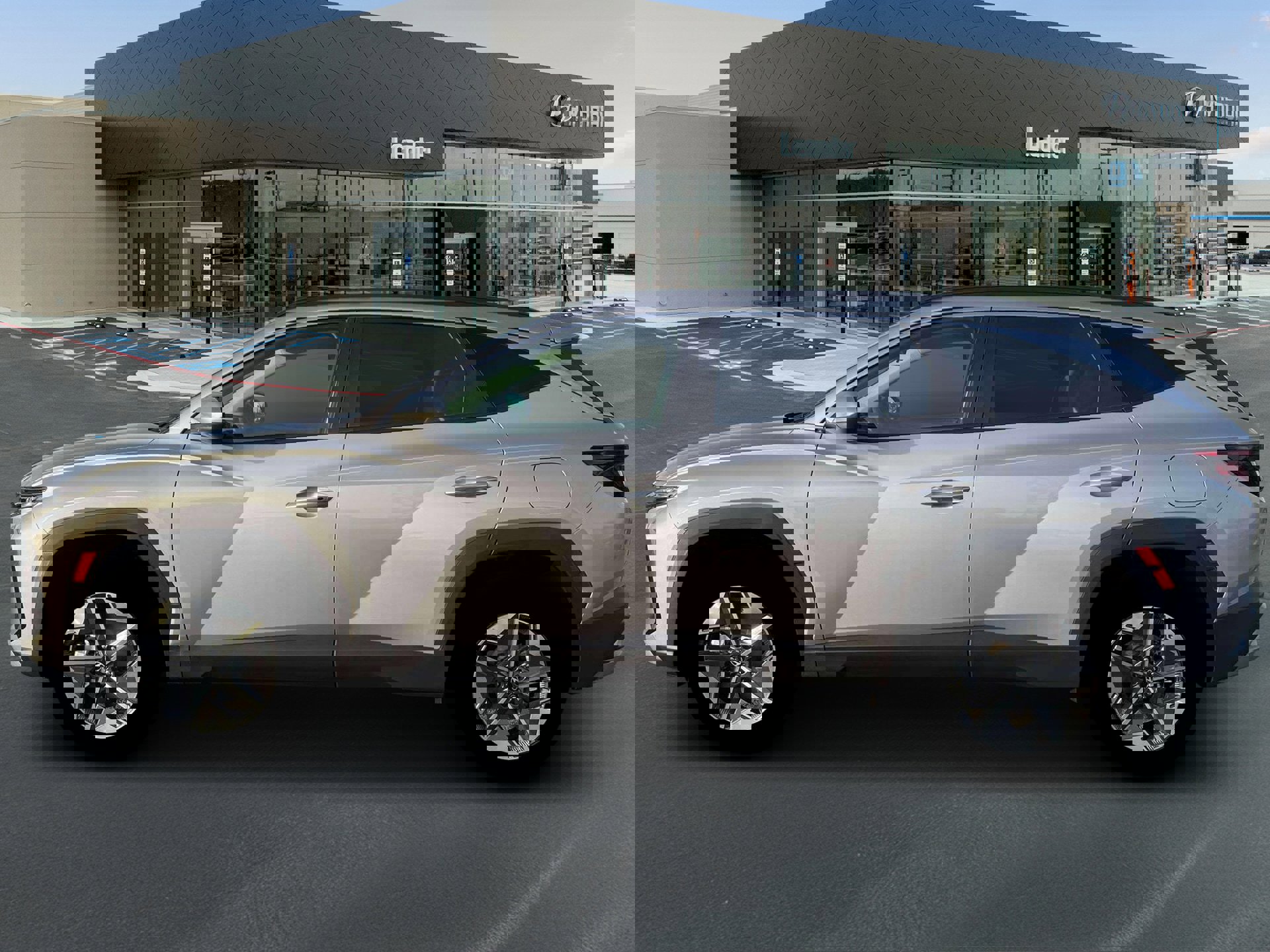 New 2026 Hyundai Tucson SEL image 3