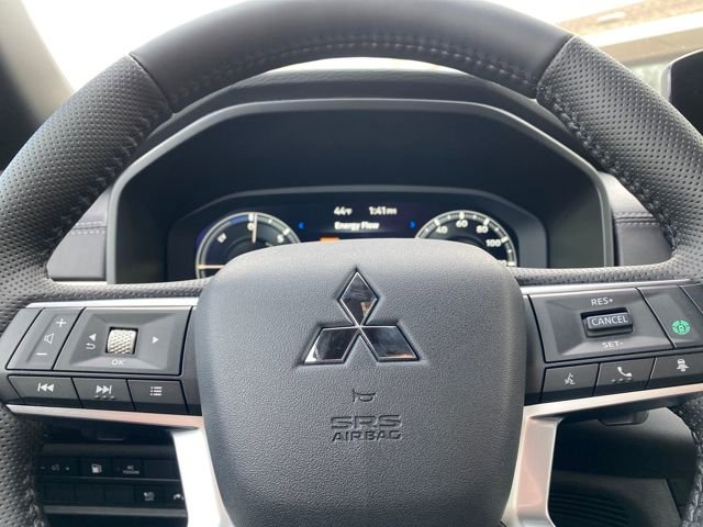 New 2025 Mitsubishi Outlander SEL Black Edition AWD/4WD image 15