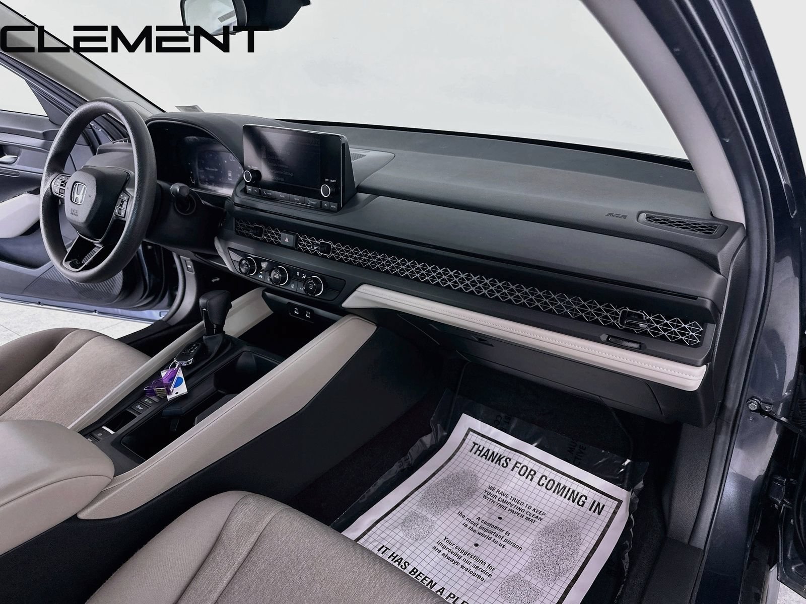 Used 2024 Honda Accord LX image 32