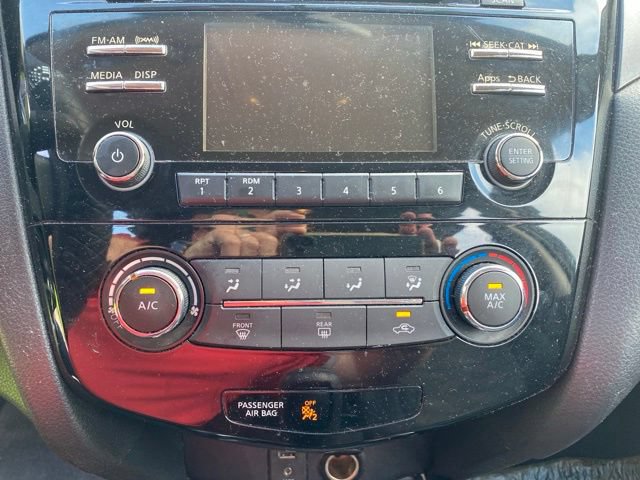 Used 2016 Nissan Rogue S AWD/4WD image 20
