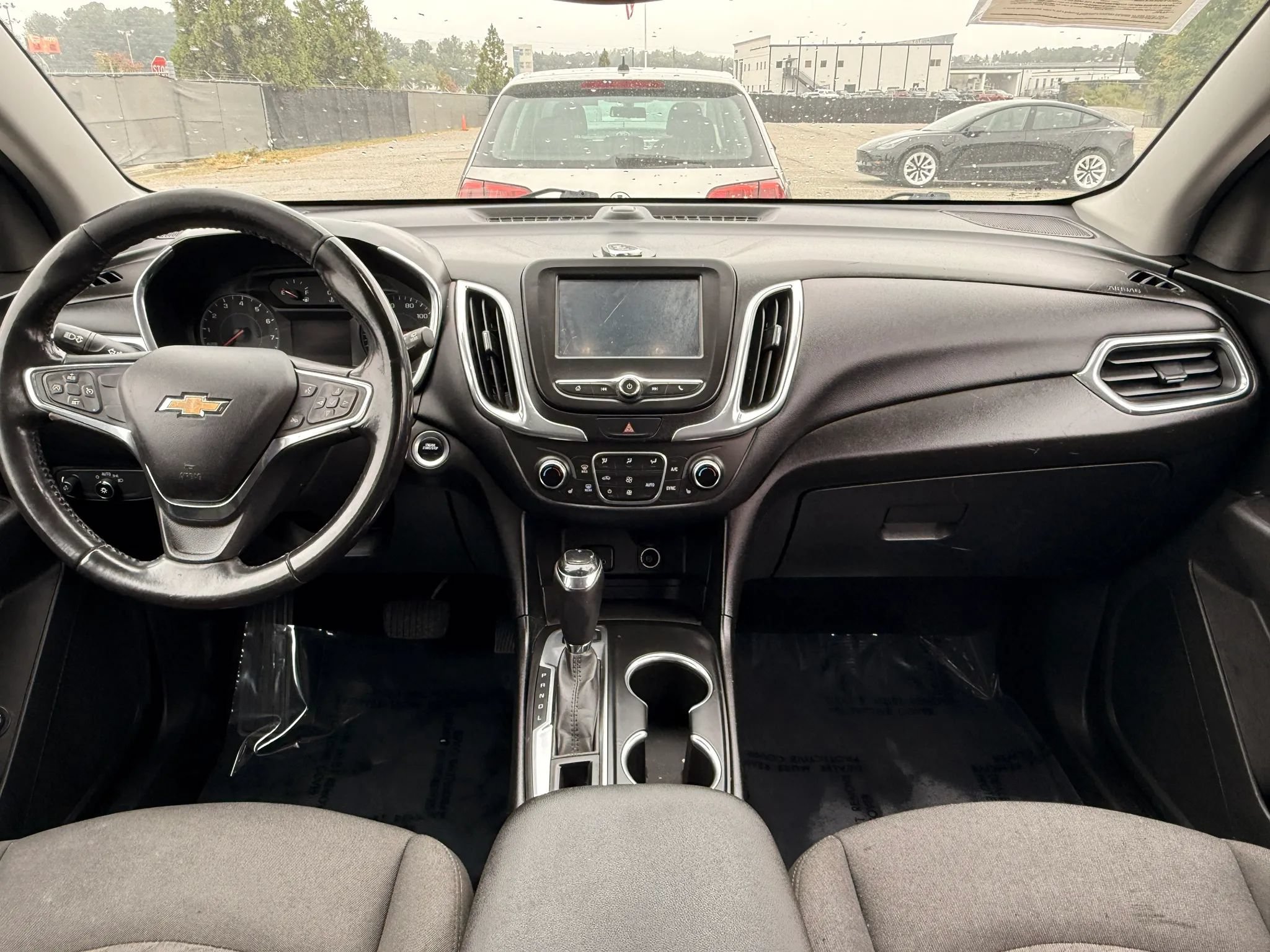 Used 2018 Chevrolet Equinox LT AWD/4WD image 3