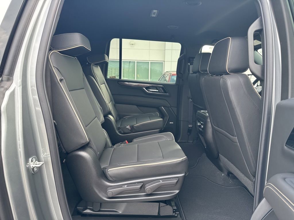 New 2026 GMC Yukon XL Elevation image 27
