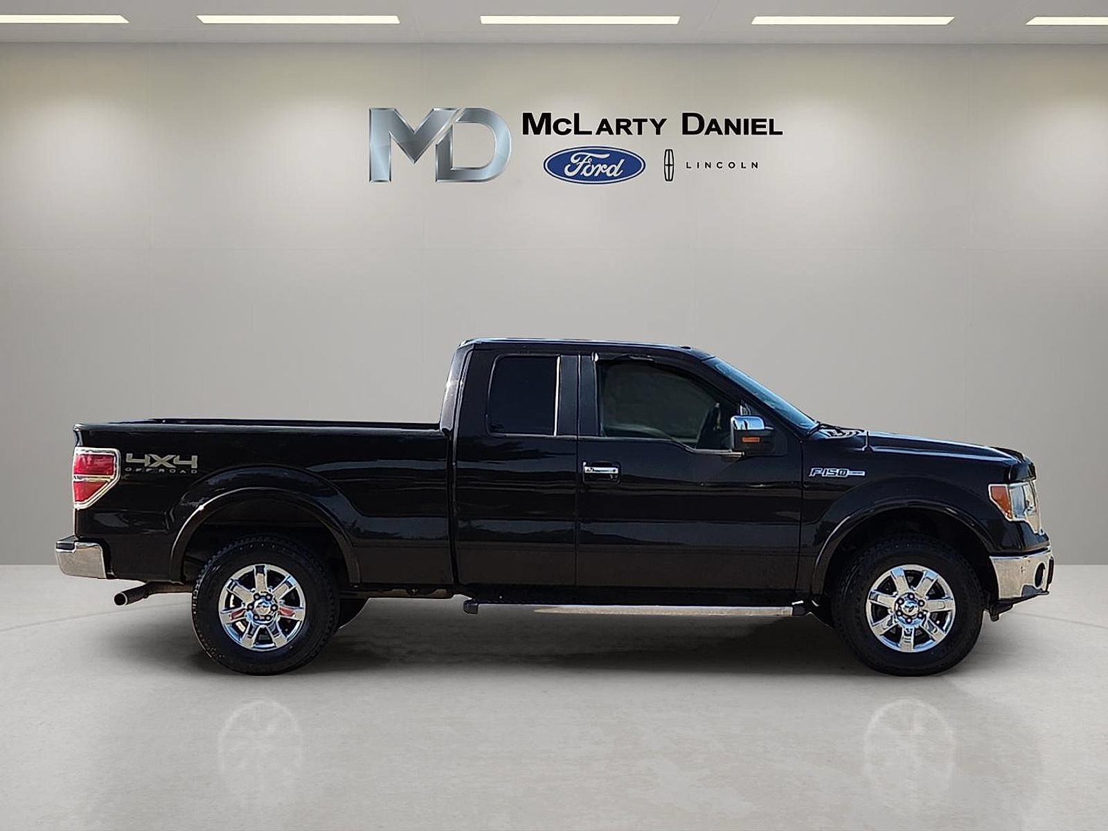 Used 2013 Ford F150 Lariat w/ Lariat Chrome Pkg AWD/4WD image 6