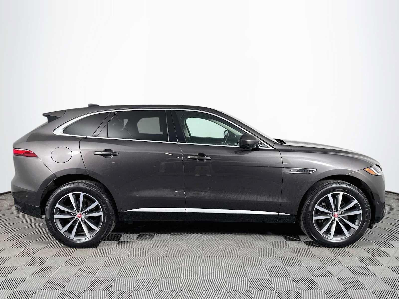 Used 2021 Jaguar F-PACE S AWD/4WD image 4