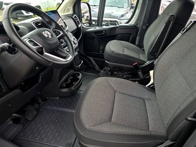 Used 2025 RAM ProMaster 2500 w/ Quick Order Package 22H SLT+ FWD image 19