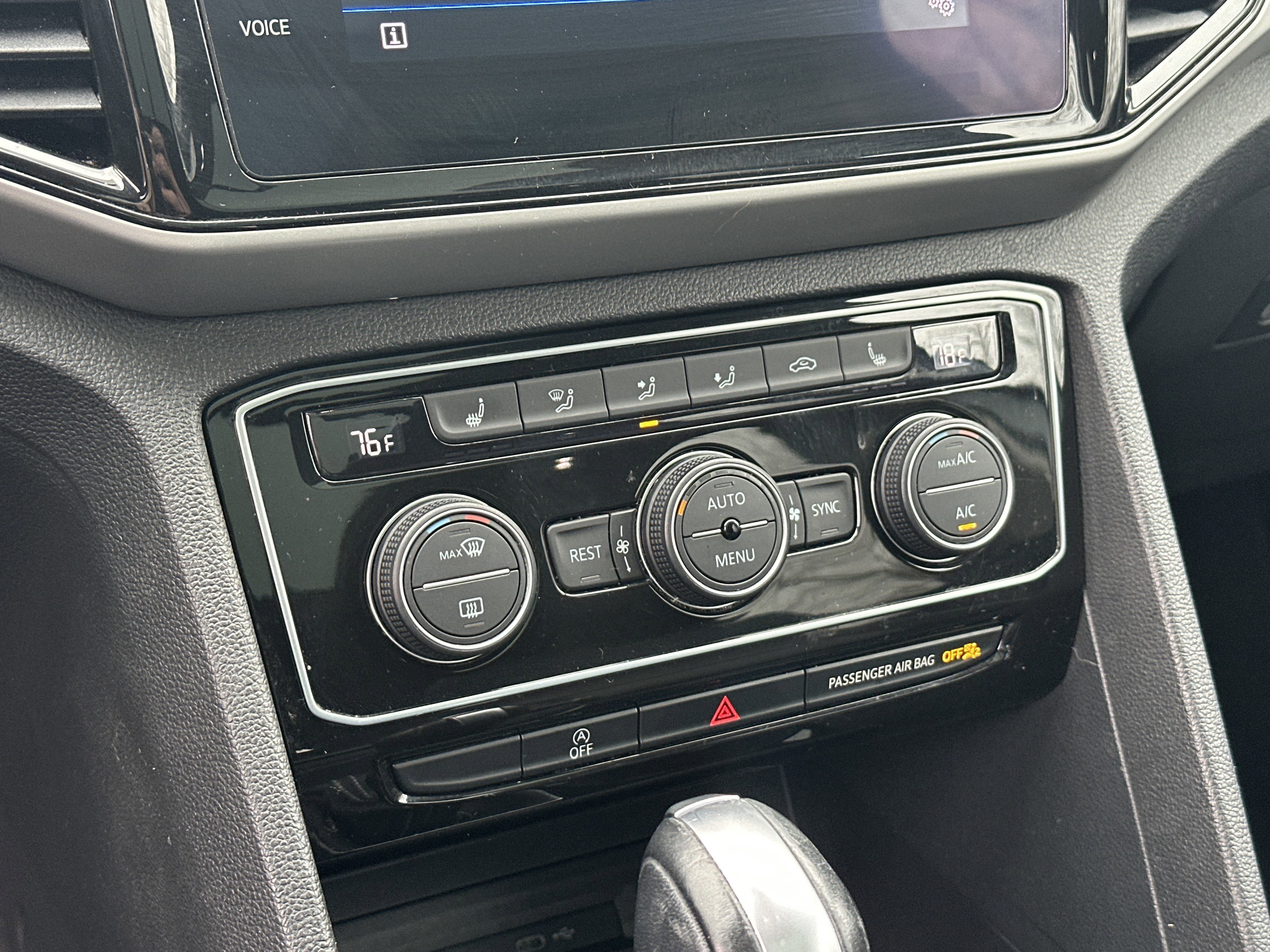 Used 2022 Volkswagen Atlas SE w/ Panoramic Sunroof Package image 25