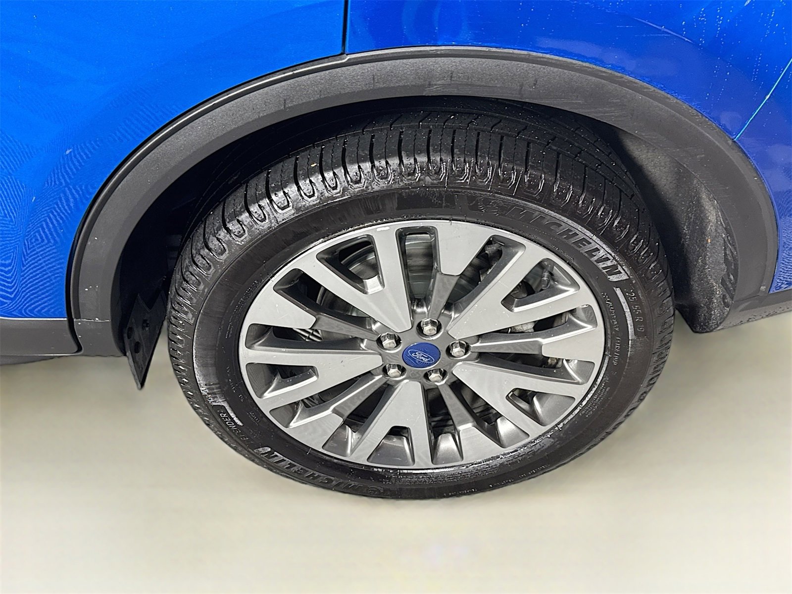 Used 2020 Ford Escape Titanium image 24