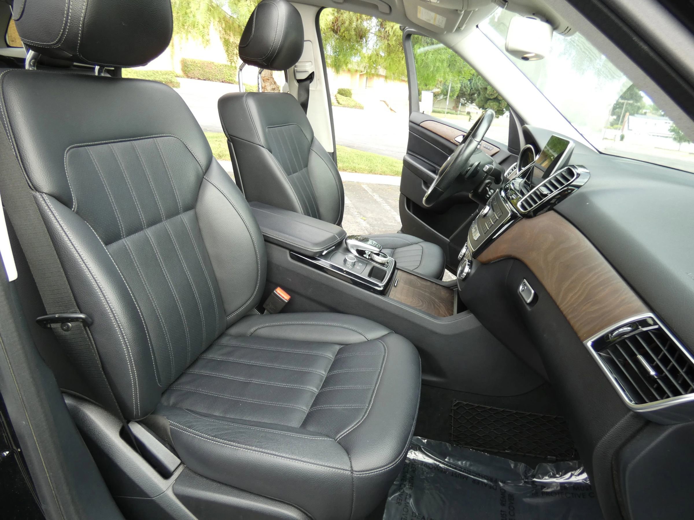 Used 2016 Mercedes-Benz GLE 350 w/ Premium Package image 27