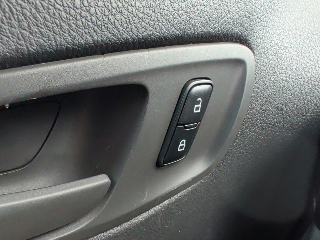 Used 2016 Ford Transit Connect XL FWD image 24