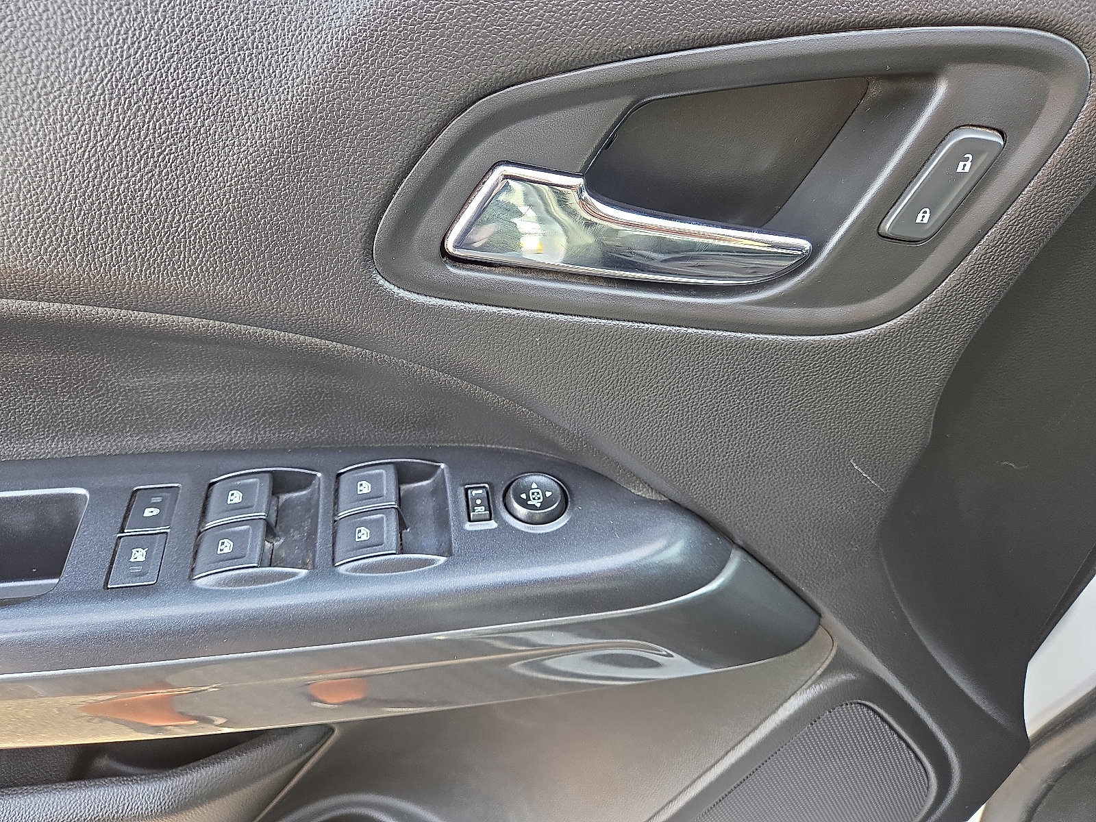 Used 2021 GMC Canyon AT4 w/ Driver Alert Package image 11