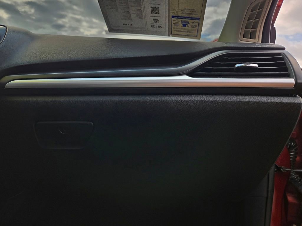 Used 2019 Ford Fusion Titanium AWD/4WD image 46