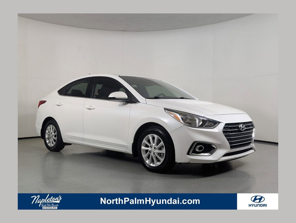 Used 2022 Hyundai Accent SEL image 1