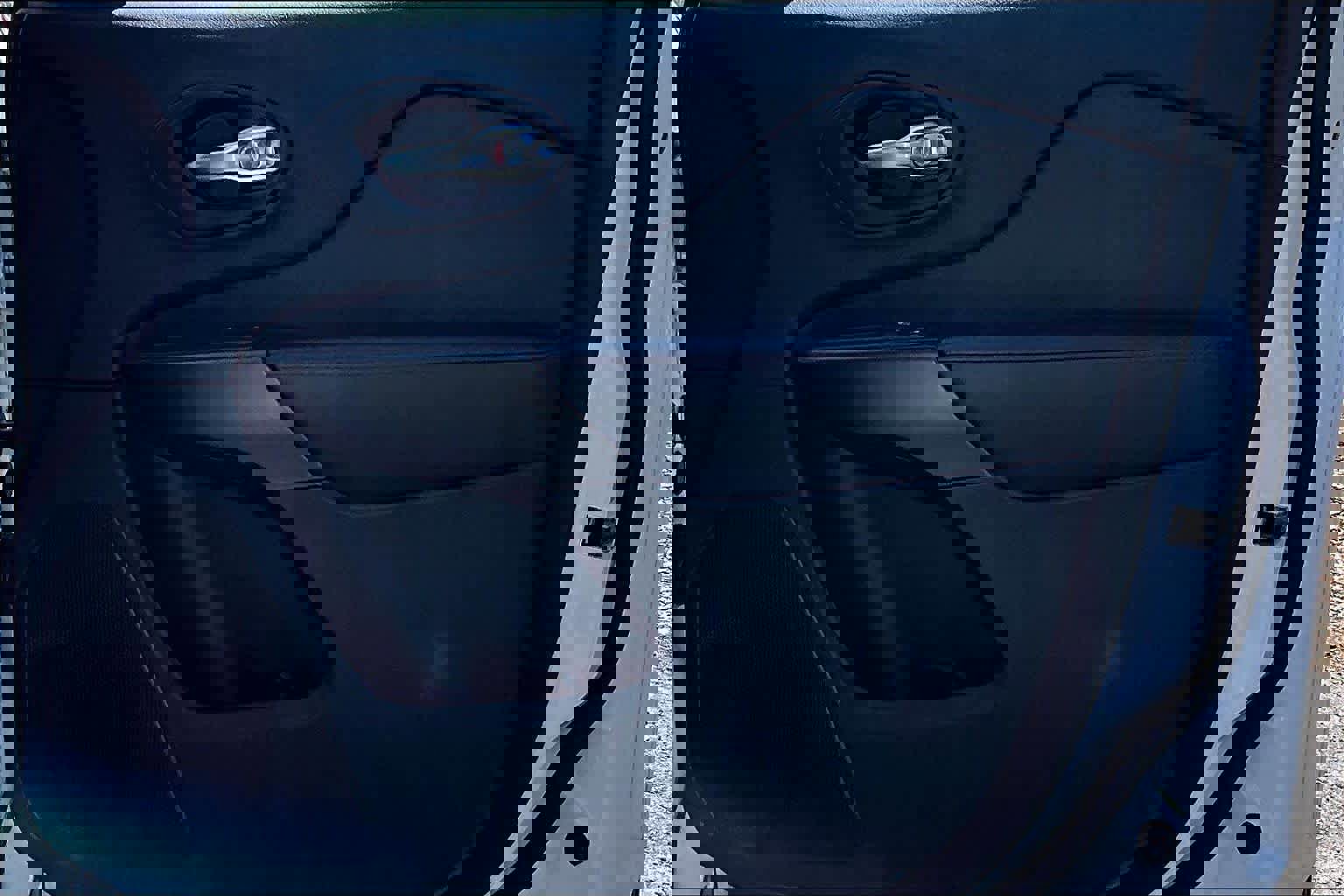 Used 2020 Jeep Cherokee Trailhawk w/ Cold Weather Group image 23