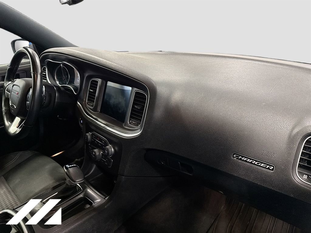 Used 2018 Dodge Charger GT AWD/4WD image 28