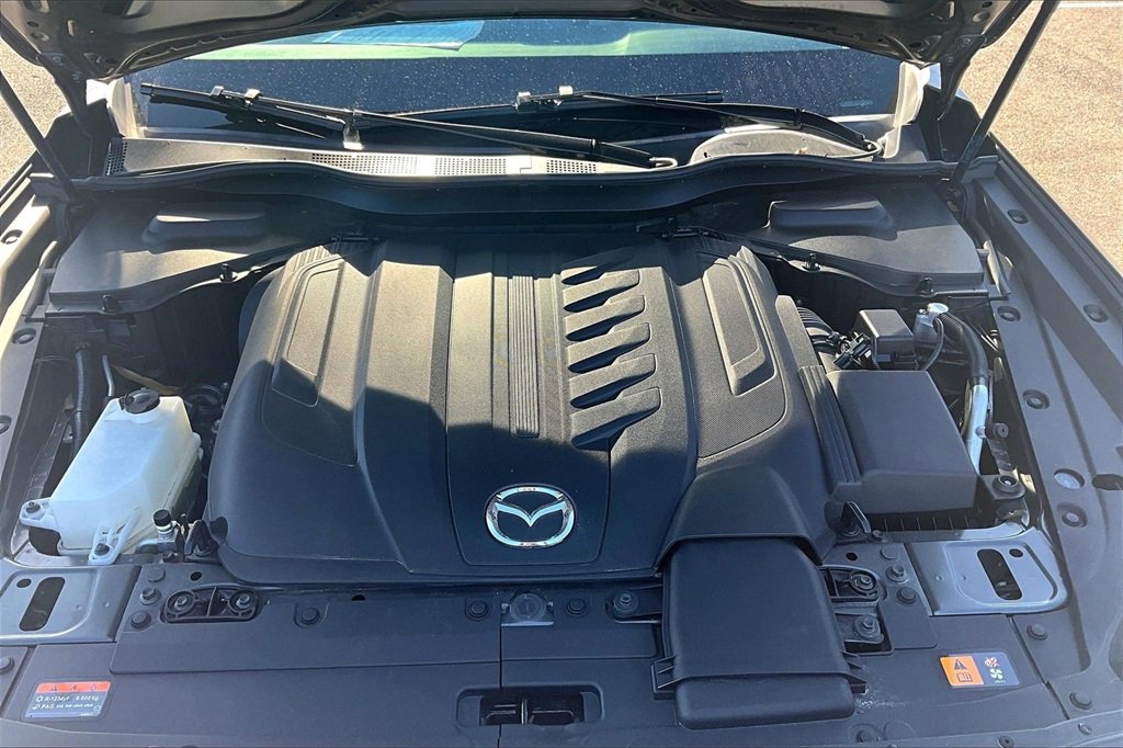 Used 2024 MAZDA CX-90 3.3 Turbo w/ Preferred Package image 32