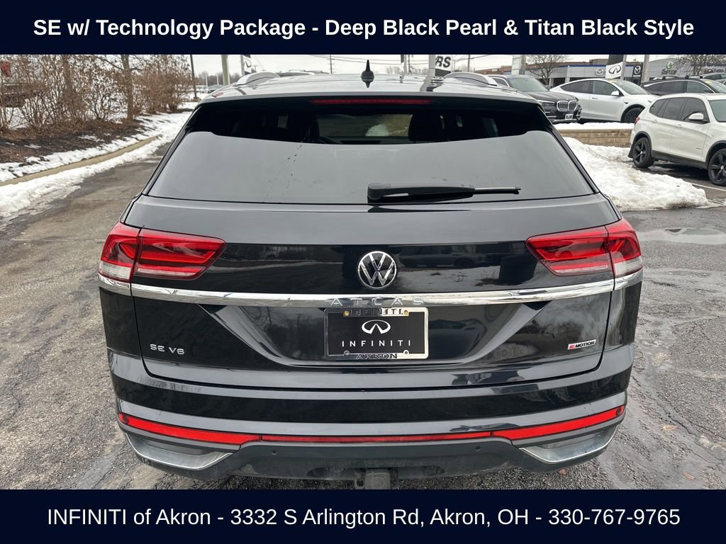 Used 2022 Volkswagen Atlas Cross Sport SE image 11