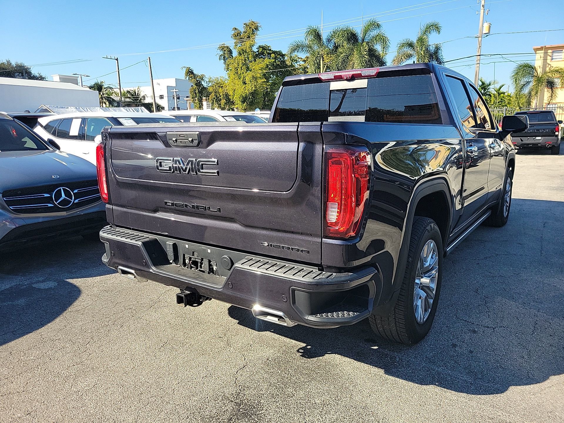 Used 2024 GMC Sierra 1500 Denali w/ Technology Package image 13