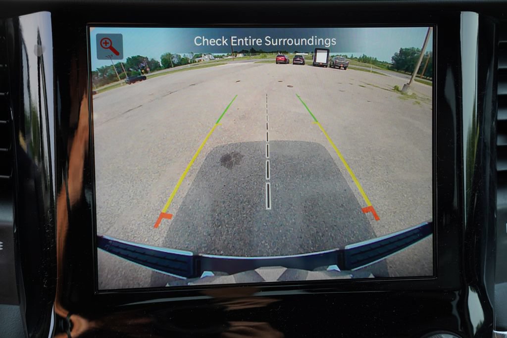Used 2024 RAM 1500 Laramie AWD/4WD image 33