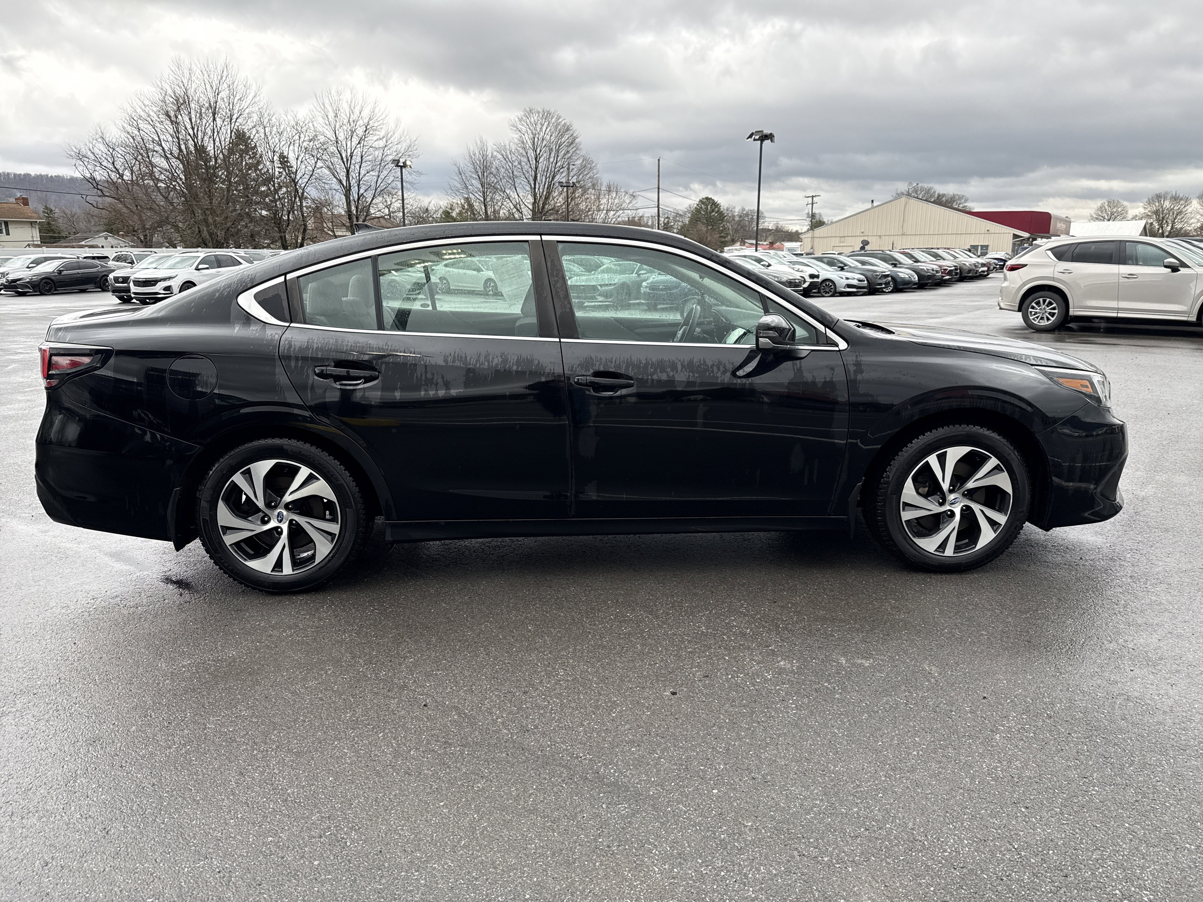 Used 2021 Subaru Legacy Premium AWD/4WD image 2