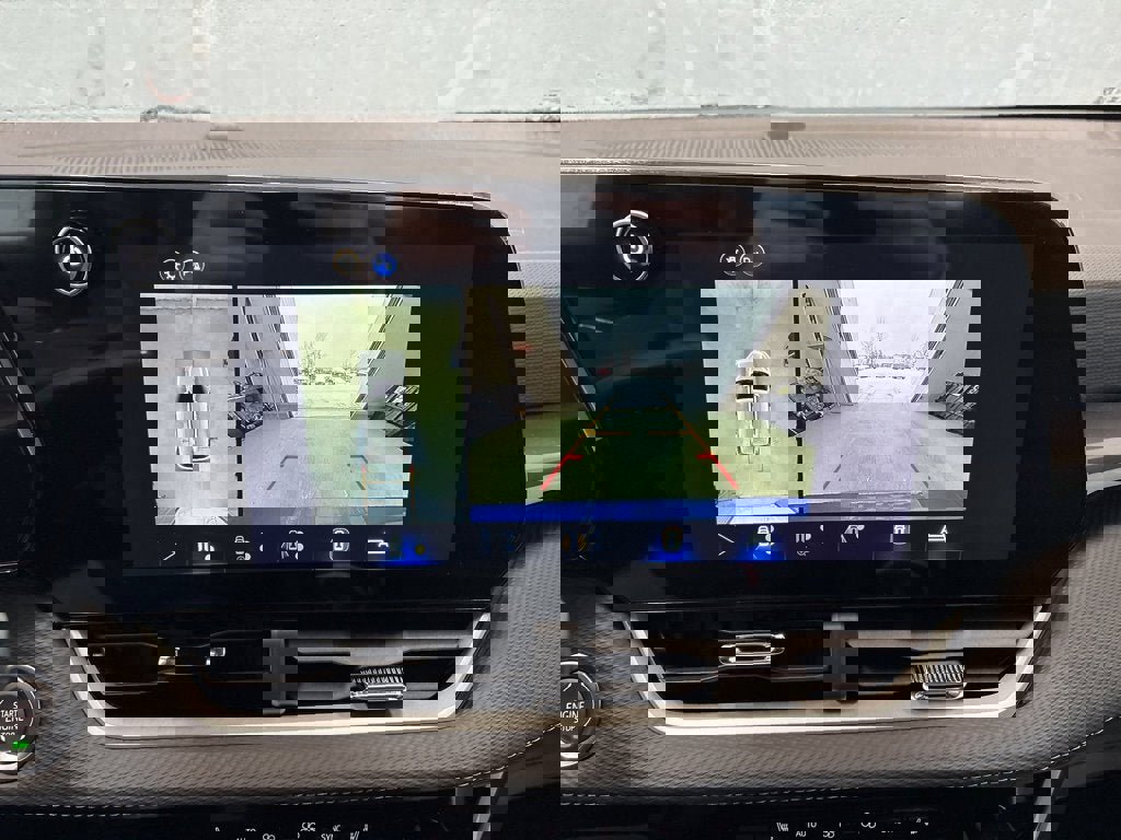 New 2026 Chevrolet Equinox LT w/ Convenience Package II image 35