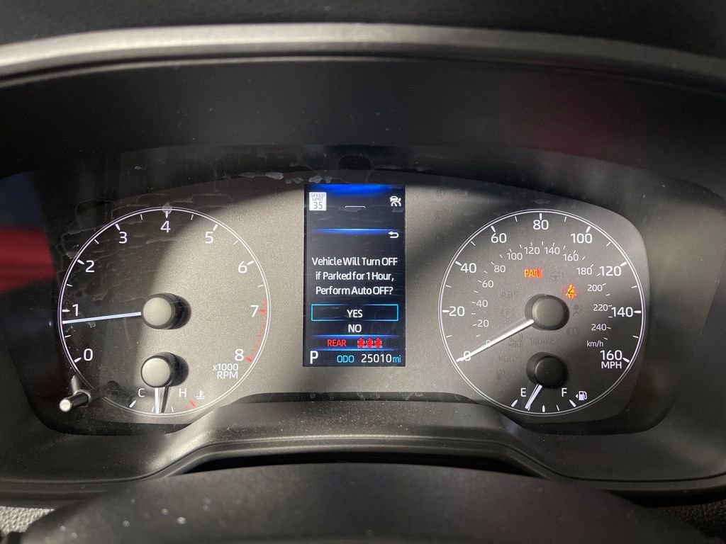 Certified 2025 Toyota Corolla Cross LE image 18