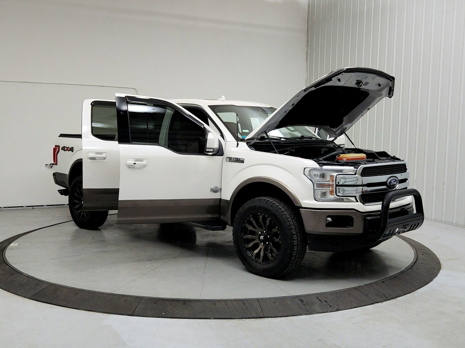 Used 2019 Ford F150 King Ranch image 11