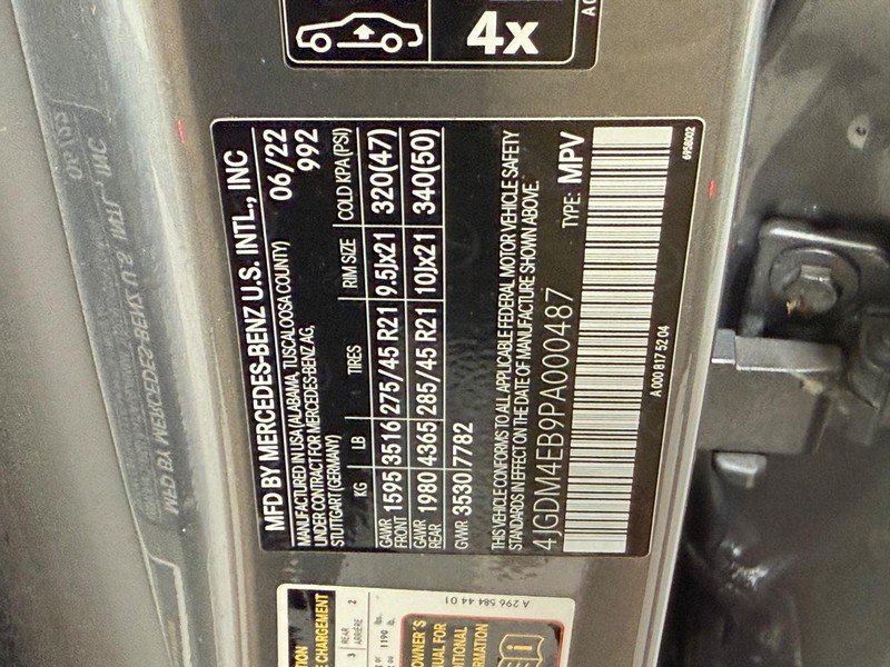 Used 2023 Mercedes-Benz EQS 580 4MATIC SUV image 22