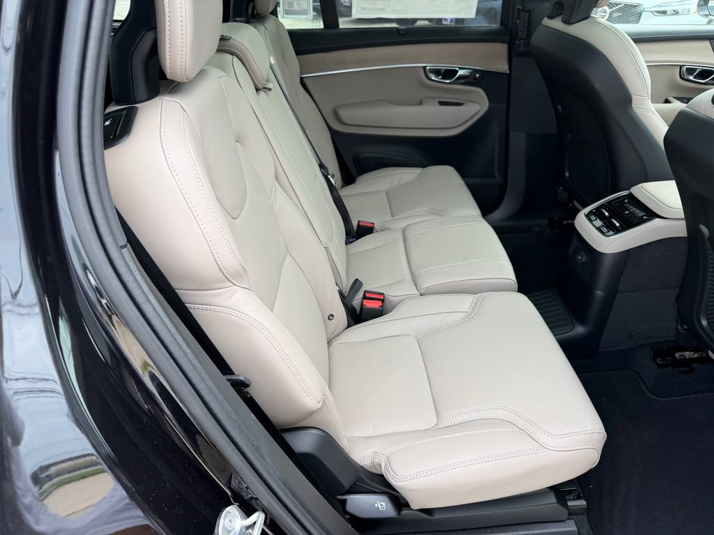 New 2026 Volvo XC90 T8 Ultra AWD/4WD image 11