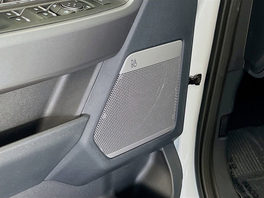 New 2025 Ford F350 Lariat w/ Lariat Ultimate Package image 13