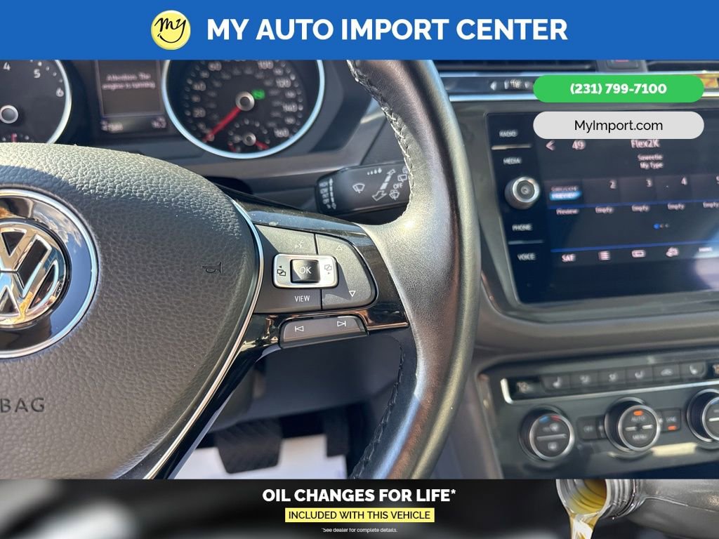Used 2019 Volkswagen Tiguan SE w/ Panoramic Sunroof Package image 17