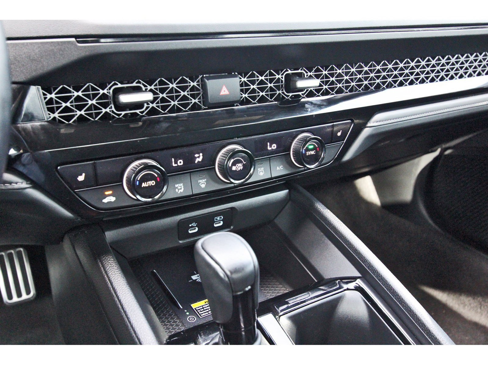 Used 2025 Honda Accord Sport image 29