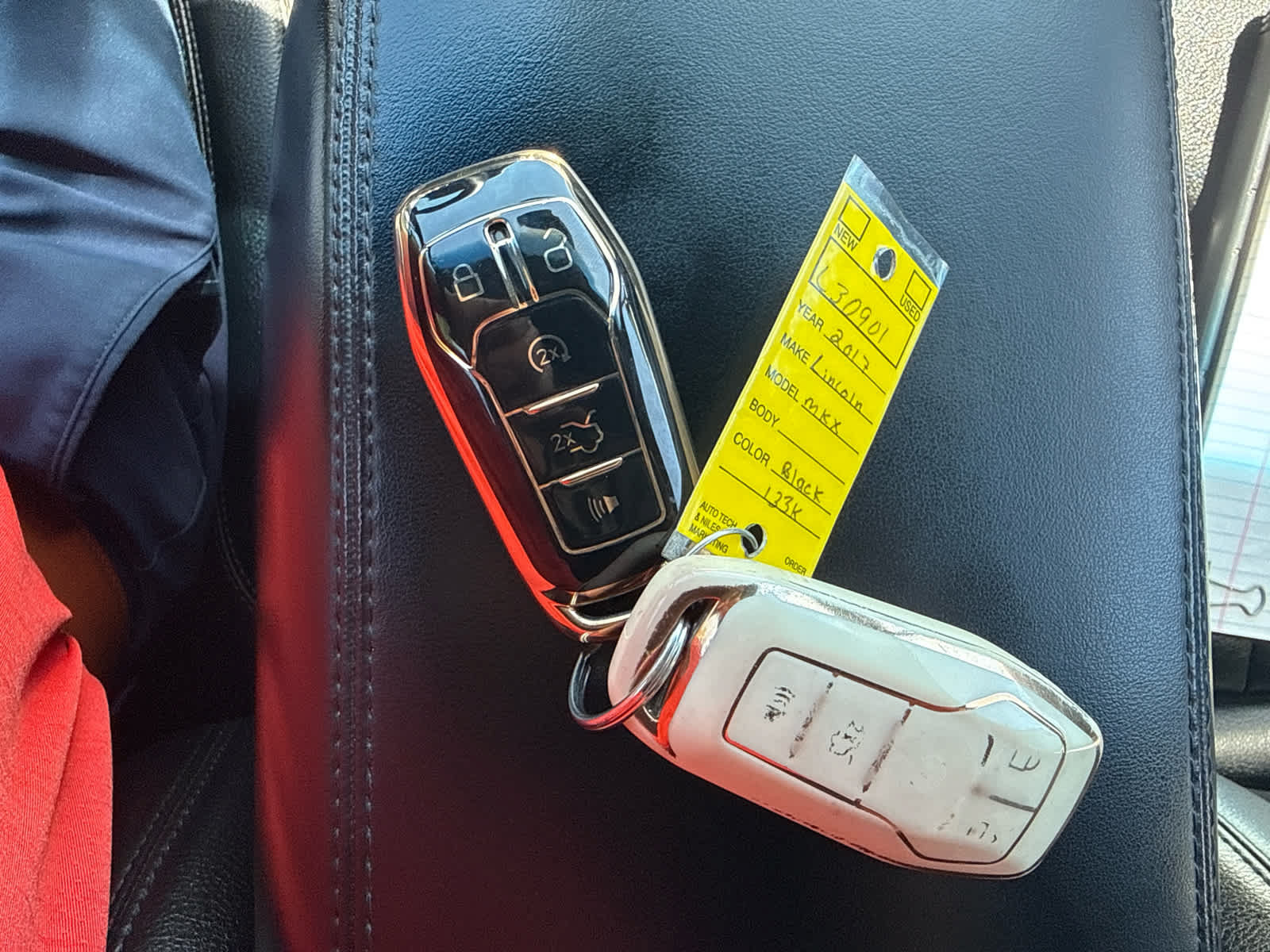Used 2017 Lincoln MKX Premiere FWD image 23