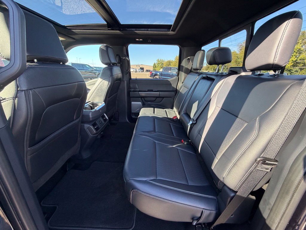 Used 2025 Ford F150 Lariat AWD/4WD image 7