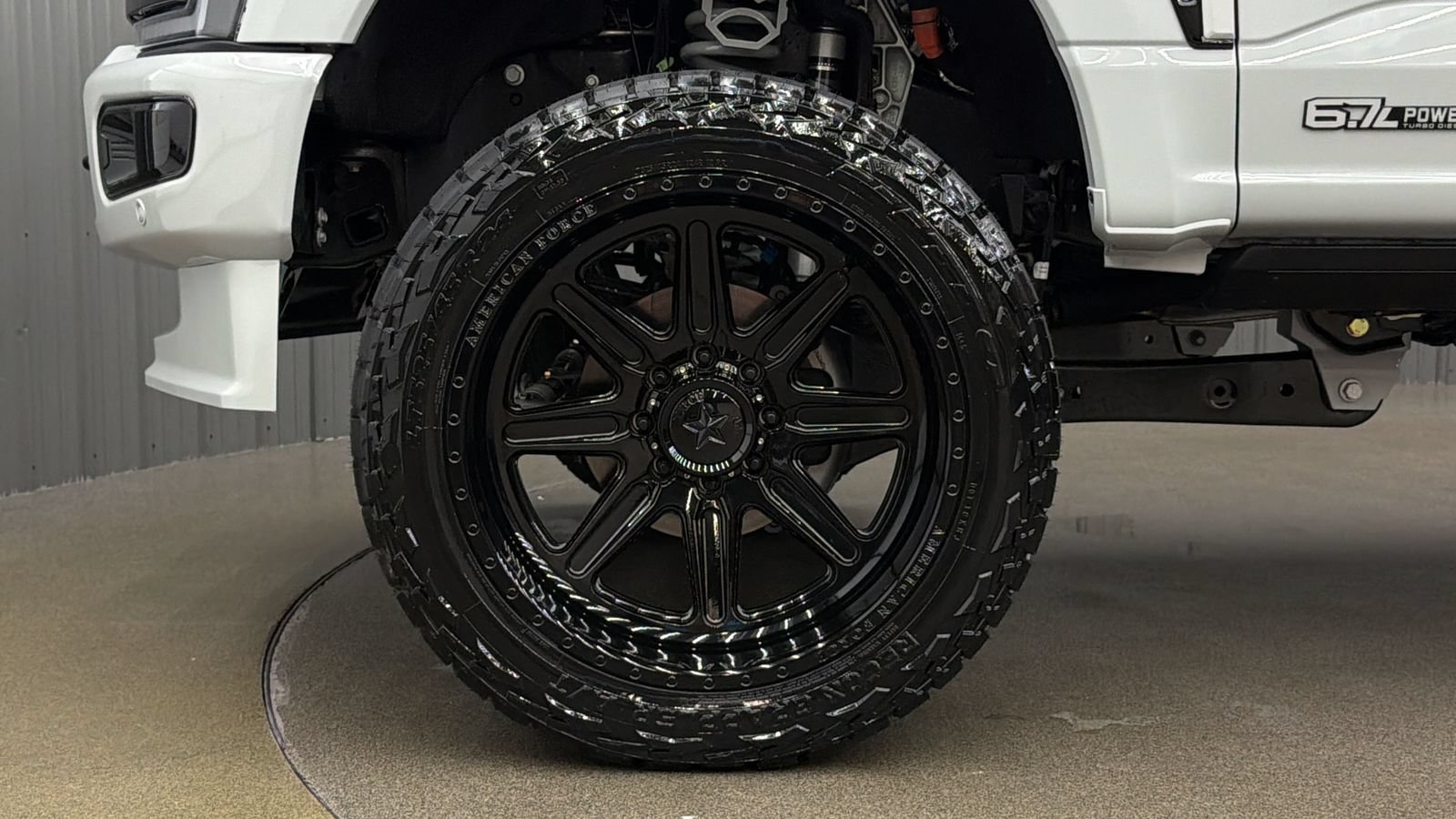 Used 2026 Ford F250 Platinum w/ FX4 Off-Road Package AWD/4WD image 10