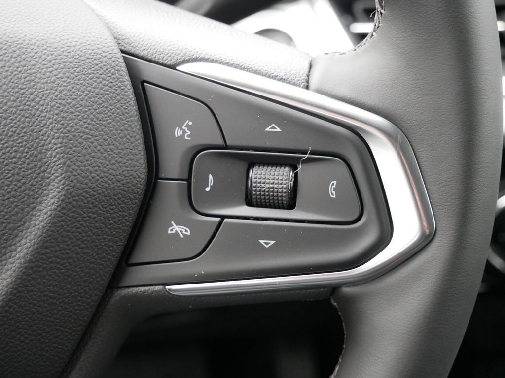 New 2026 Chevrolet Trax LT FWD image 25