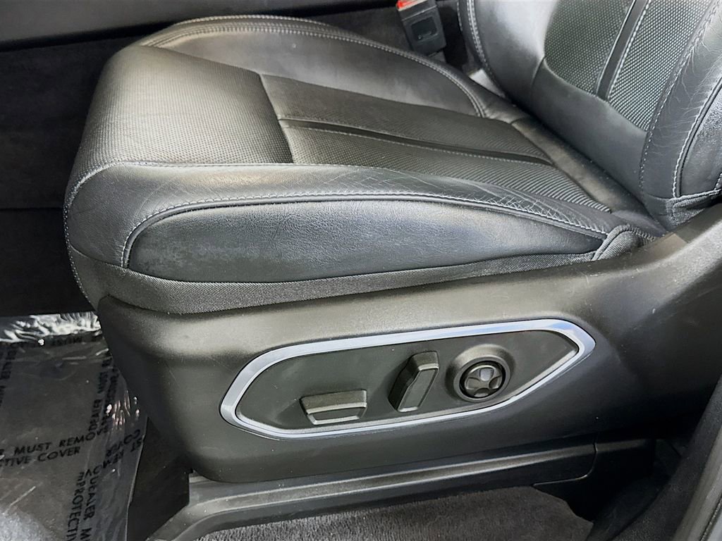 Used 2024 Jeep Wagoneer L Series II w/ Flexible Seating Group image 20