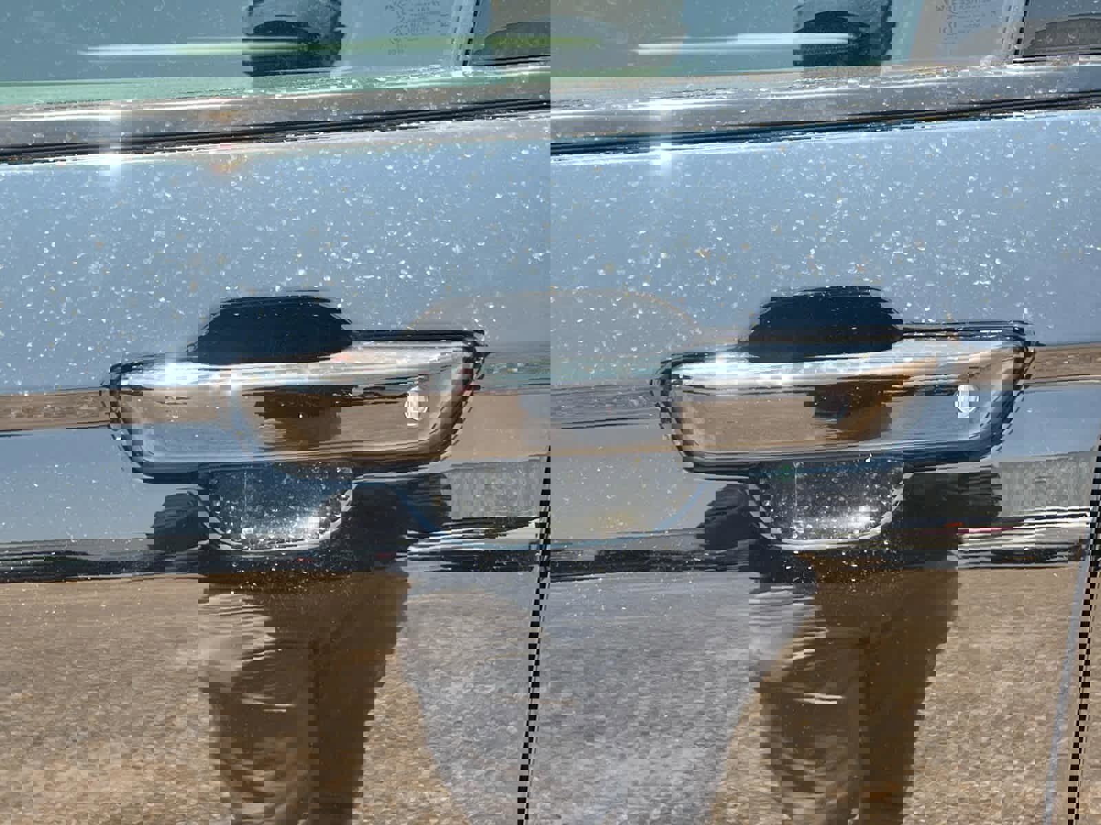 New 2025 Jeep Grand Cherokee Laredo w/ Luxury Tech Group I image 16