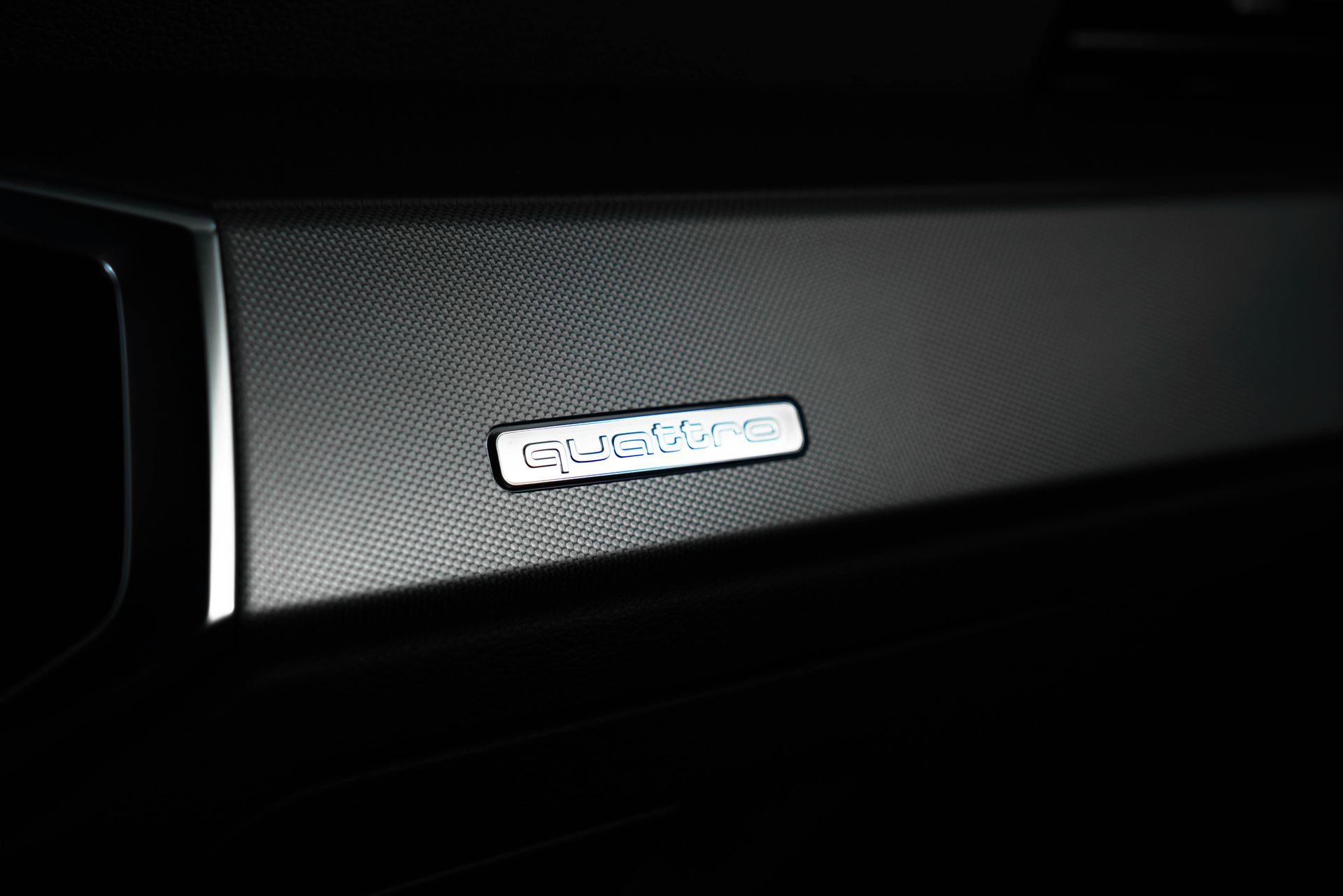 New 2025 Audi Q3 2.0T Premium image 26