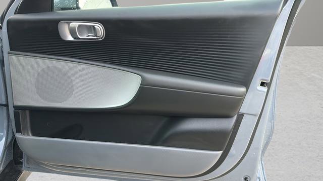 Used 2024 Hyundai Ioniq 6 SEL image 11