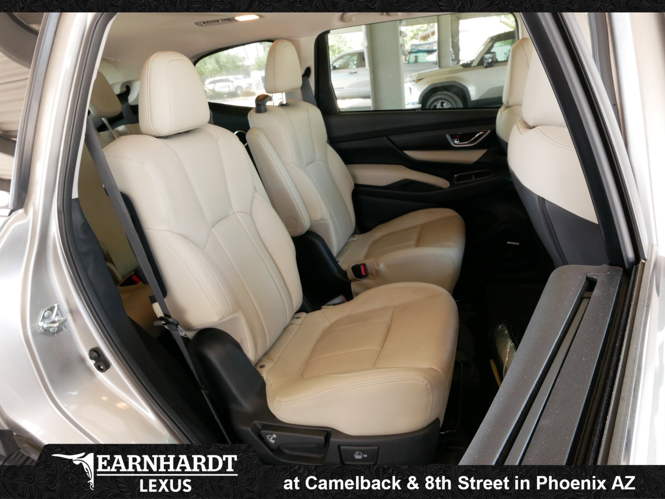 Used 2019 Subaru Ascent Limited AWD/4WD image 3