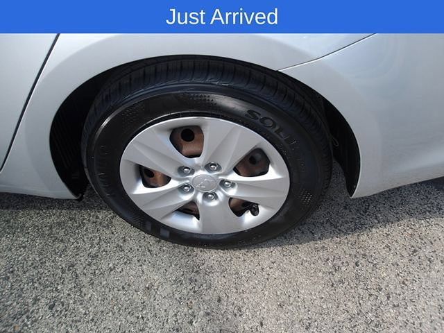 Used 2017 Kia Forte LX FWD image 20