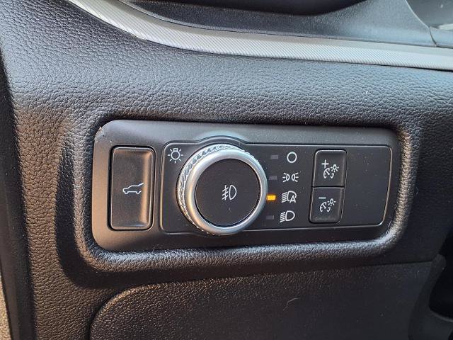 Used 2022 Ford Explorer XLT w/ Equipment Group 202A RWD image 14