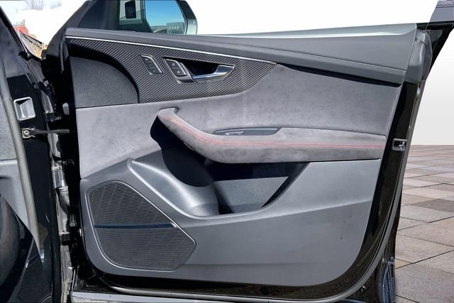 Certified 2025 Audi RS Q8 performance image 27