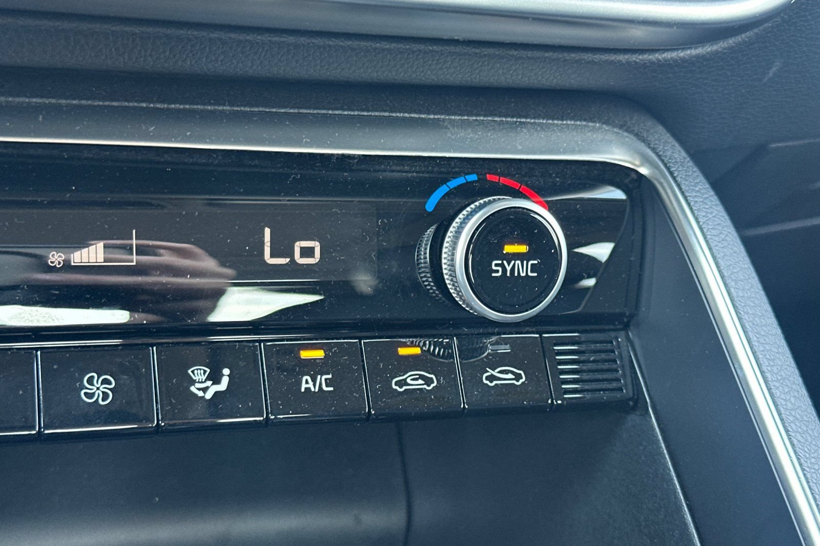 Certified 2024 Kia K5 EX w/ EX Premium Package FWD image 29