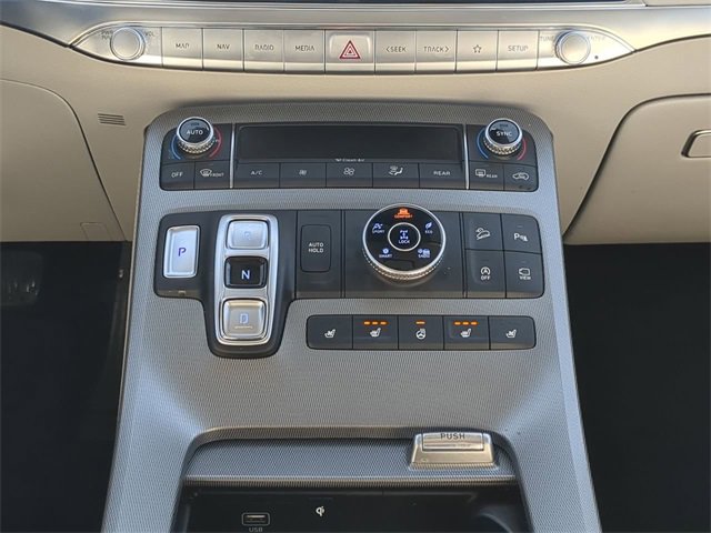 Used 2022 Hyundai Palisade Limited image 18