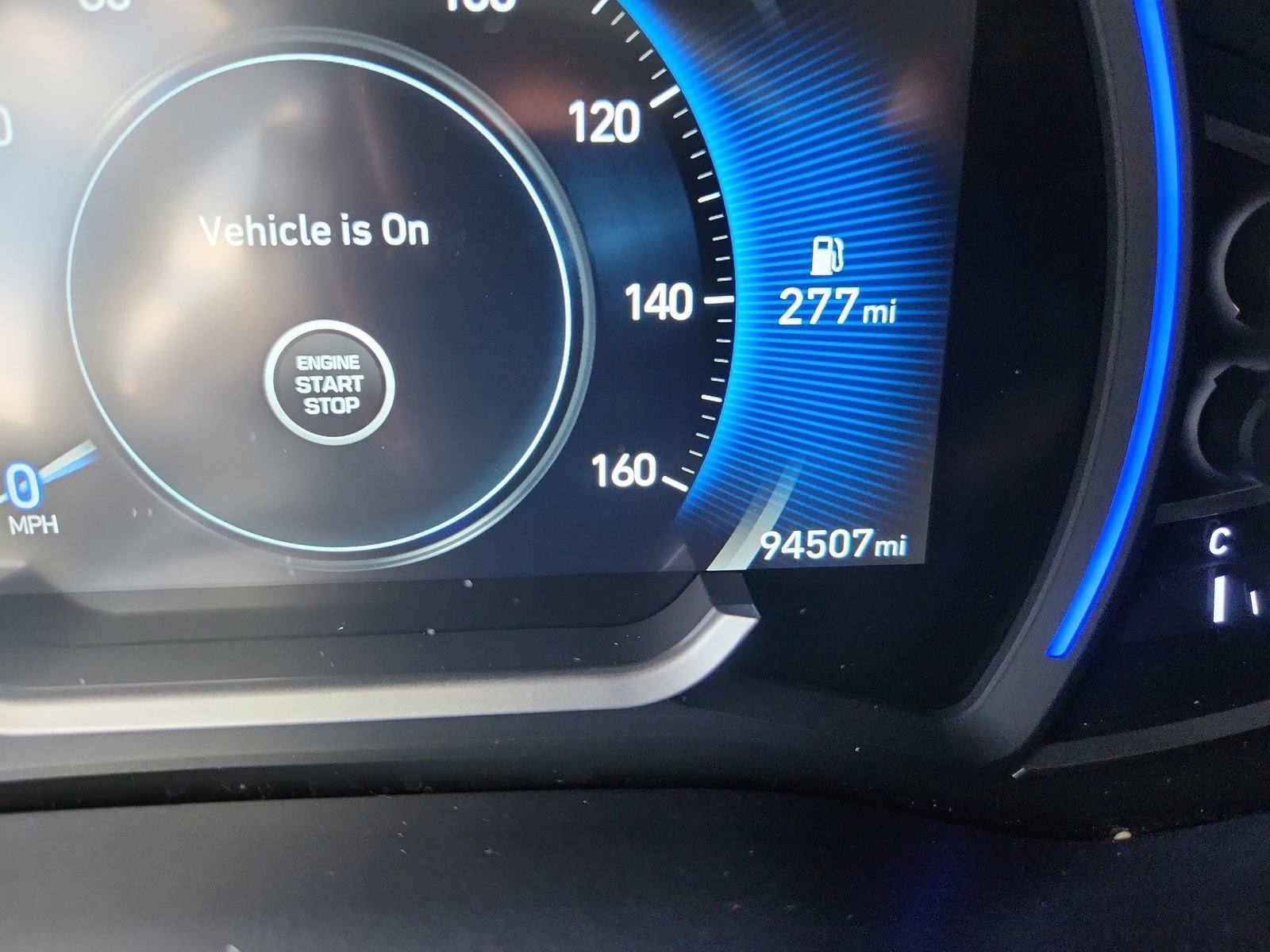 Used 2019 Hyundai Santa Fe Limited AWD/4WD image 24