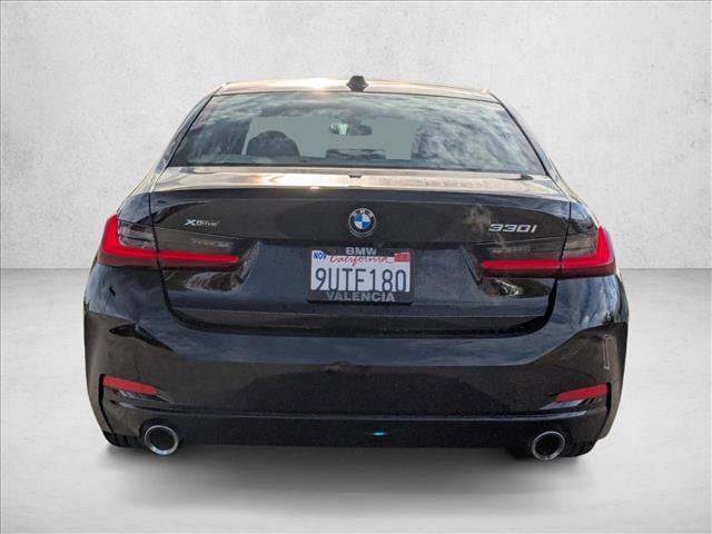 Certified 2024 BMW 330i xDrive Sedan w/ Convenience Package image 7