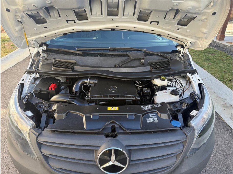 Used 2023 Mercedes-Benz Metris image 35